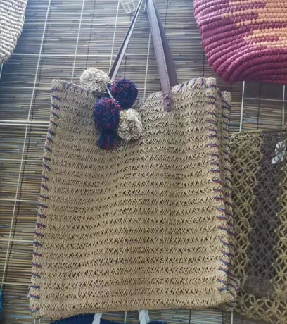 Ženska ljetna torba za heklanje od papira