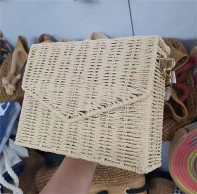 Ženska torba za plažu od prirodnog ratana