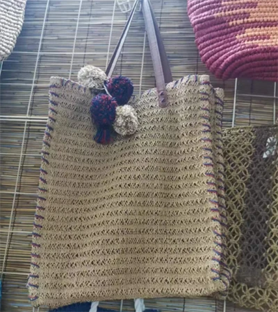 Ženska ljetna torba za heklanje od papira